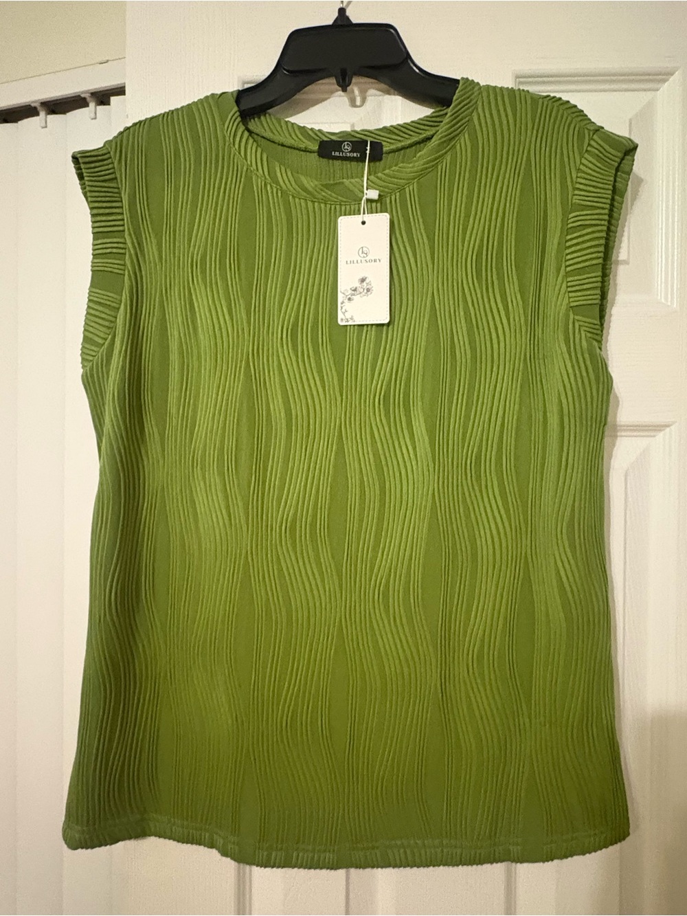 Lilla P Olive Green Wave-Texture Sleeveless Tank